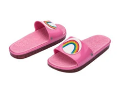 Melissa Beach Slide Next Gen + Care Bears - Pink -Femme Feet 1SKYmrpWgSee AmahutnfgXvY 89831.1711106644