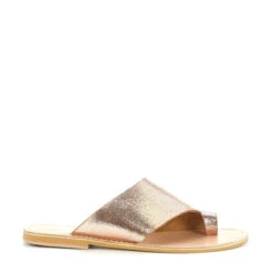 TOORAK -Femme Feet 4qNWBYZZ4 uVOBjdYi2Cr4HiY 06407.1710502722