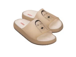Melissa Cloud Slide + Tarsila Do Amaral - Beige -Femme Feet 81PevyuOTzMM9RC9yfVJx vGc 57033.1710848223