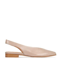 EMIS -Femme Feet 8cIOXVIZtaTC37o8E0wlHvIt8 68970.1711106609