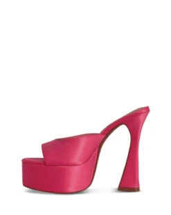 Vegas Pink Satin 13cm Platform Heel -Femme Feet IdZNEiOUfO0r4dCeNccuUYA3w 99282.1711106380