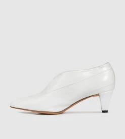 Bells Courtshoes -Femme Feet J lfz3h4OZ8izb YwZYMbcu0M 89143.1710158868