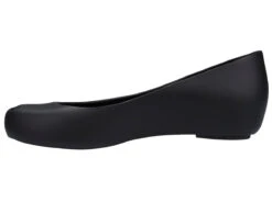 Melissa Ultragirl Basic - Black 9 Melissa Ultragirl Basic - Black -Femme Feet LmDb0OZYv7 A Zinas8vQiL8 66281.1710848235