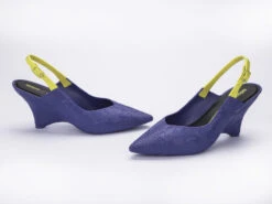 Melissa ＋ OPENING CEREMONY Punto - Purple Blue -Femme Feet OCZ8Nkq prEJaY 1ODNg4OjIw 56057.1711106639