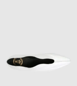 Bells Courtshoes -Femme Feet OeCJowyI7r9vJG2Fg3WHJhjA0 61774.1710158870