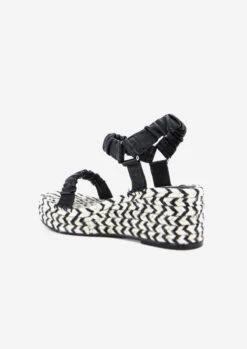 Mackenzie Wedge Black/White -Femme Feet RUSvka3eOYNxj1Xny DtOjxY 97222.1710158805