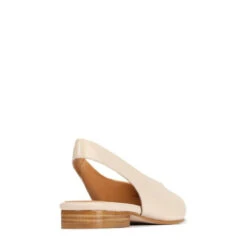 EMIS -Femme Feet cHjHN7A8sh9sC9f7vkyJDN9ns 98229.1711106609