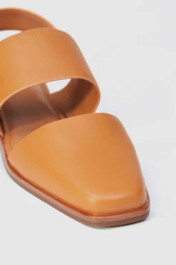 Kim Shoe Orange -Femme Feet jXL k7TdiGMROpcdQXKsQNoHc 78488.1710761797