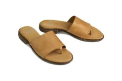 KAIA -Femme Feet lbpg vF96NE0rNBnLFar4uS5g 23723.1710415950