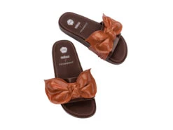 Melissa Beach Slide Next Gen Tie + Viktor & Rolf - Brown/Orange -Femme Feet qJeTqRs5uGU9aPRFigYzL9RLw 28338.1710848245